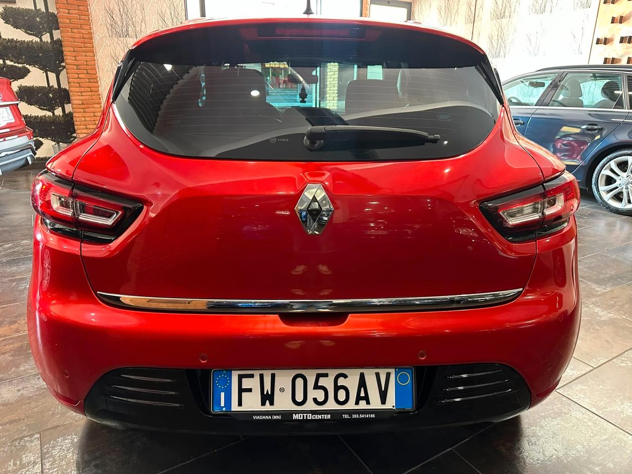 Renault Clio dCi 8V 90 CV 5 porte Moschino Intens