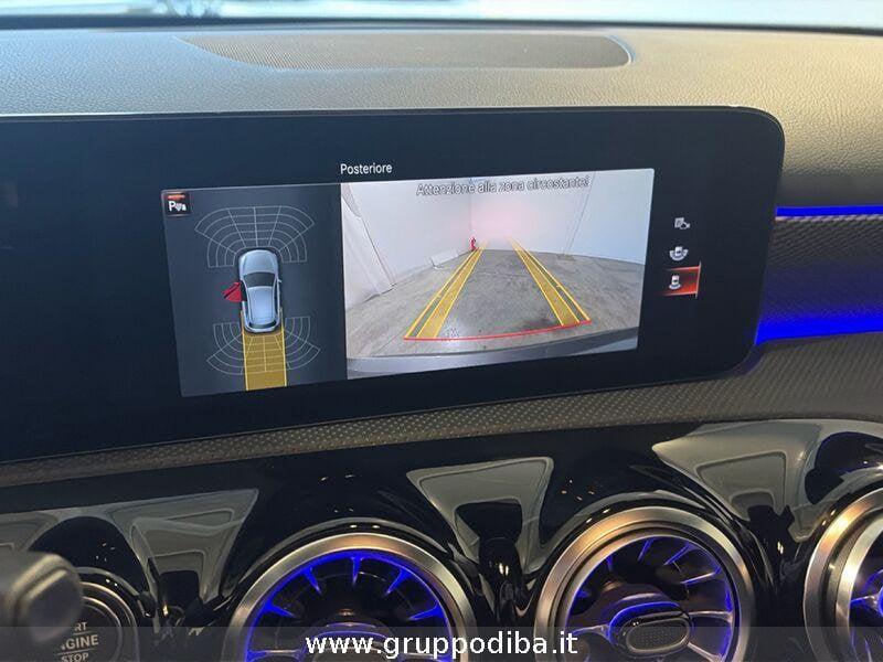 Mercedes-Benz Classe A - W177 2018 Diesel A 180 d Premium auto