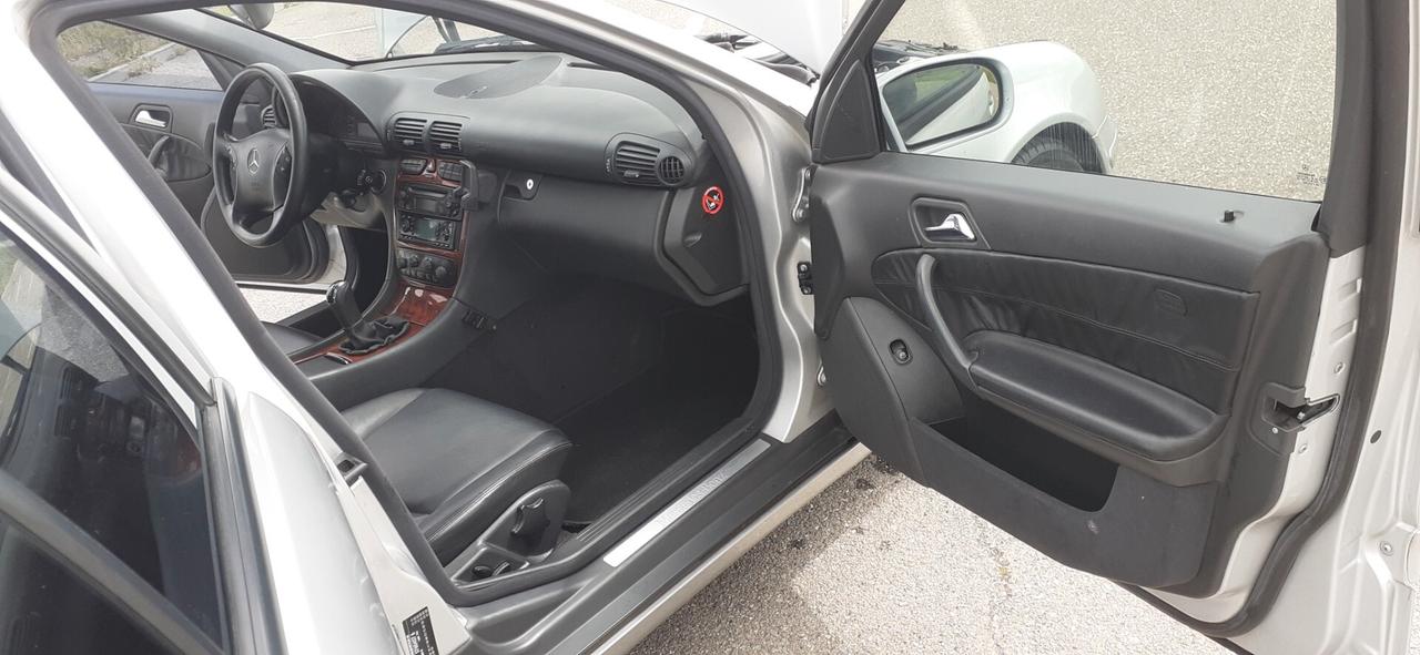 Mercedes-benz C 180 C 180 cat Elegance Evo