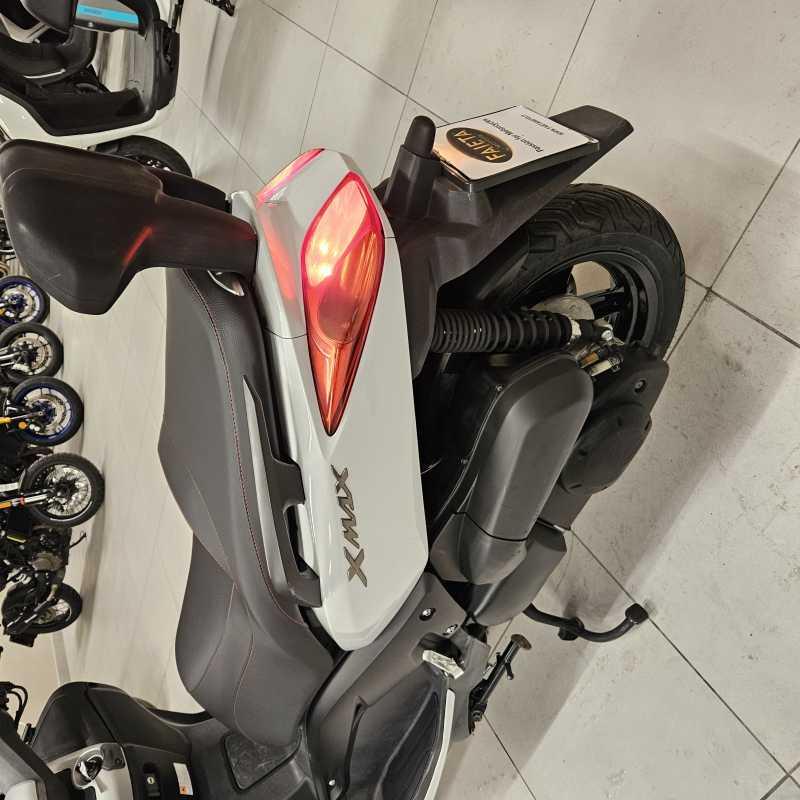 Yamaha X-Max 250 - 2012