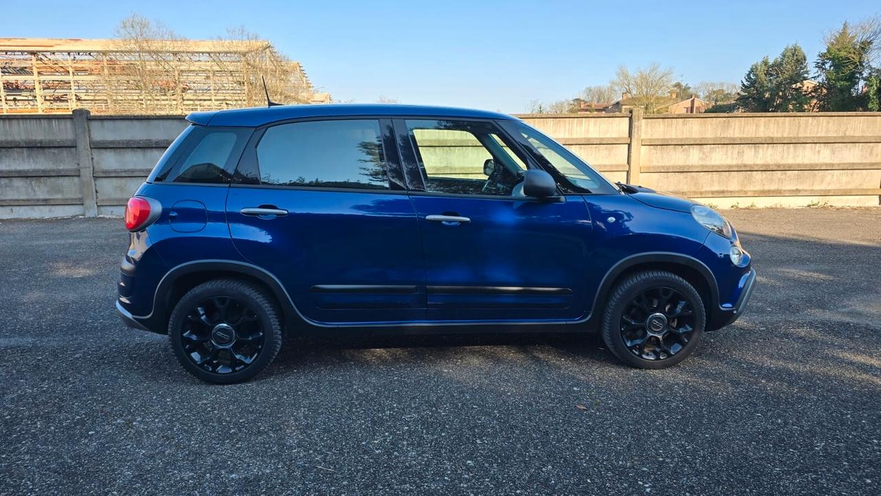 Fiat 500L 1.3 Multijet 95 CV Mirror City Cross