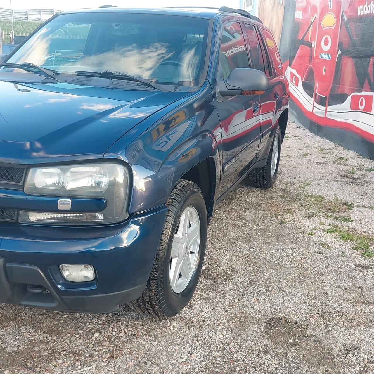 Chevrolet Trailblazer 4.2 L6 LTZ