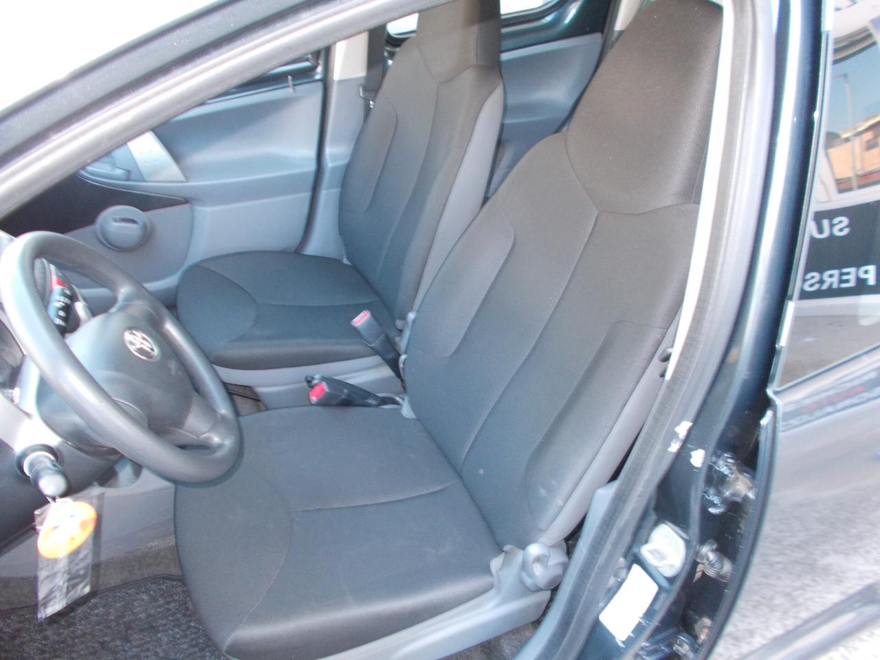 Toyota Aygo 1.0 12V VVT-i 5 porte Lounge