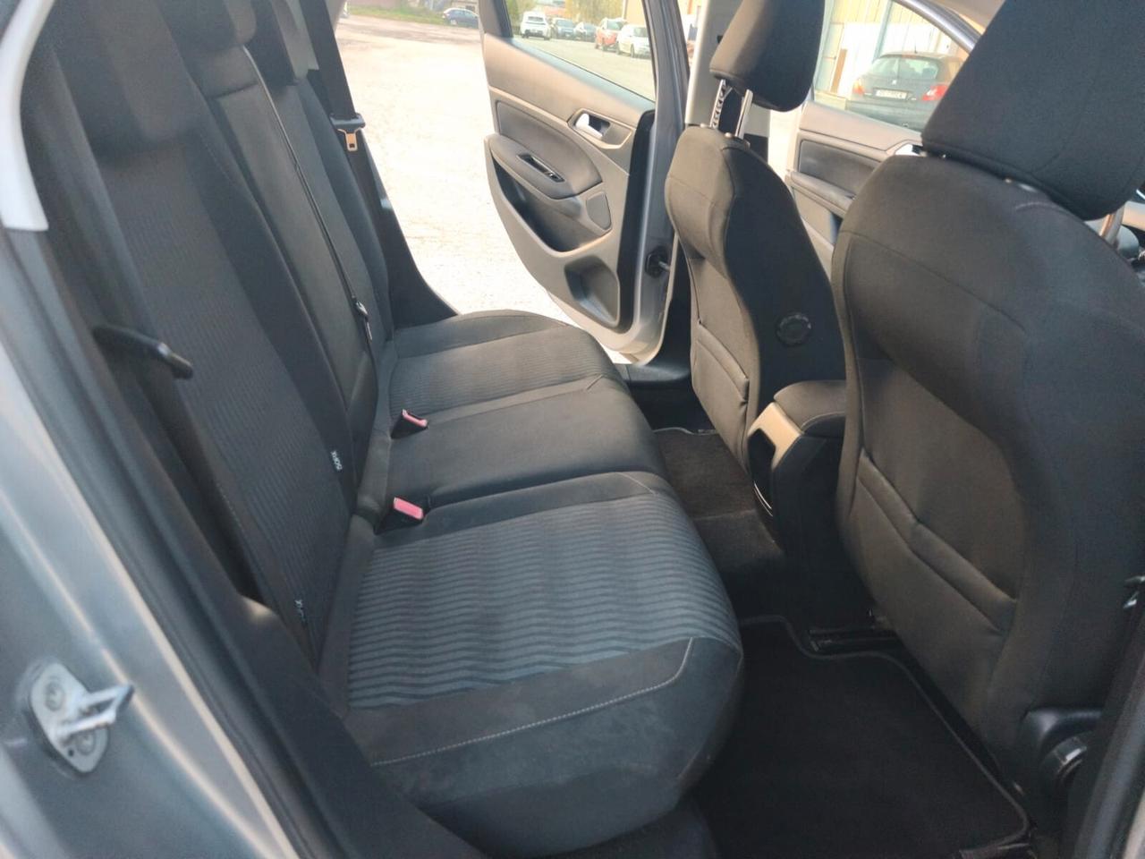 Peugeot 308 Sw 2016---1.6 Diesel