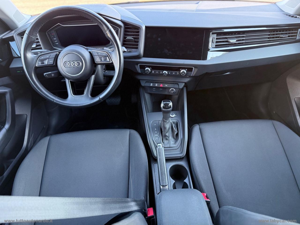 AUDI A1 SPB 35 TFSI S tronic Identity Black