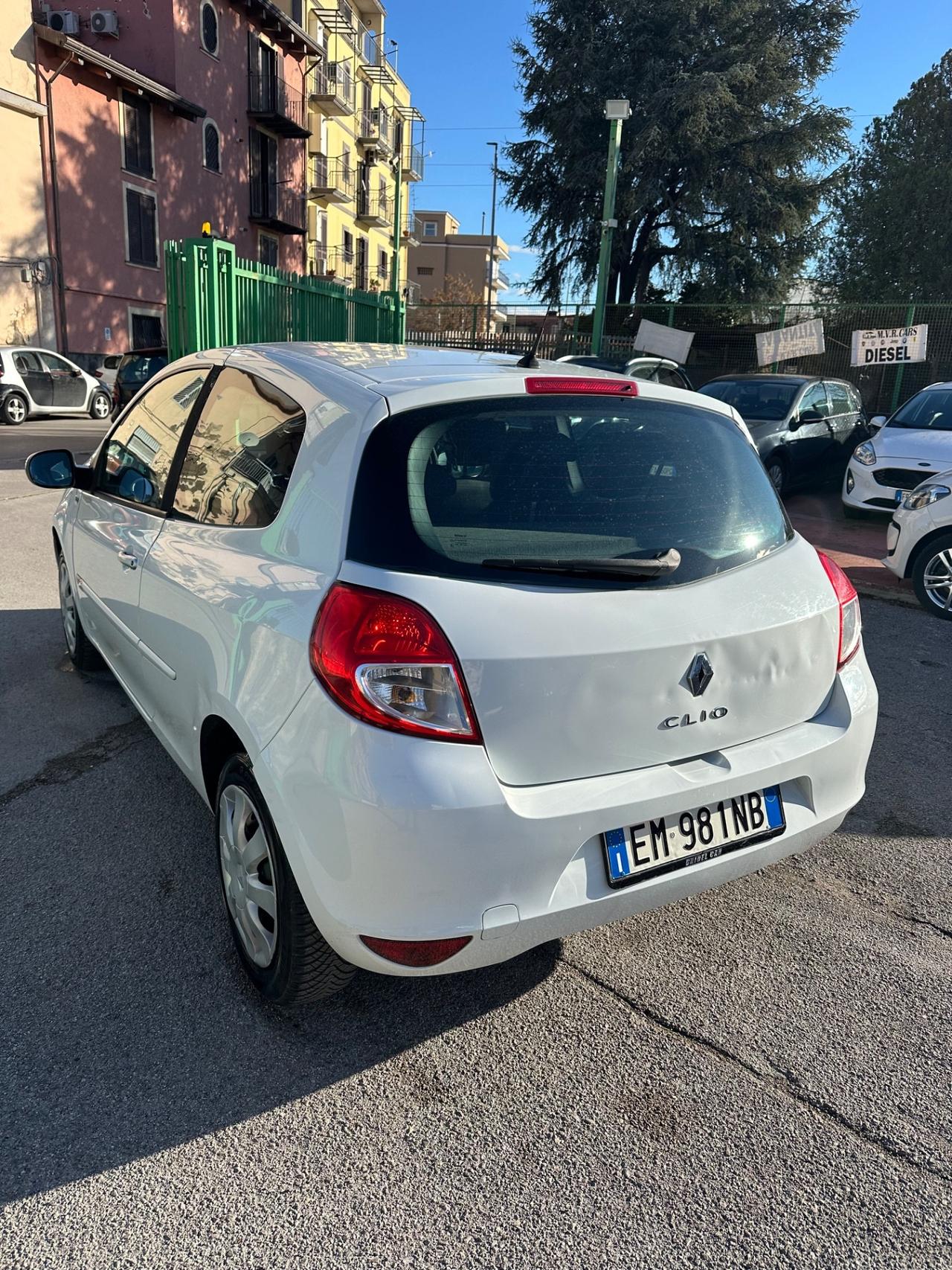 Renault Clio 1.2 16V 3 porte GPL Yahoo!