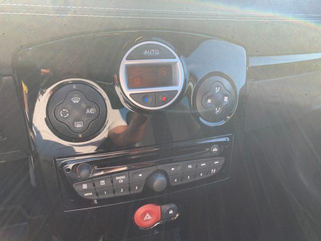 RENAULT Clio 1.2 16V 5 porte Live!