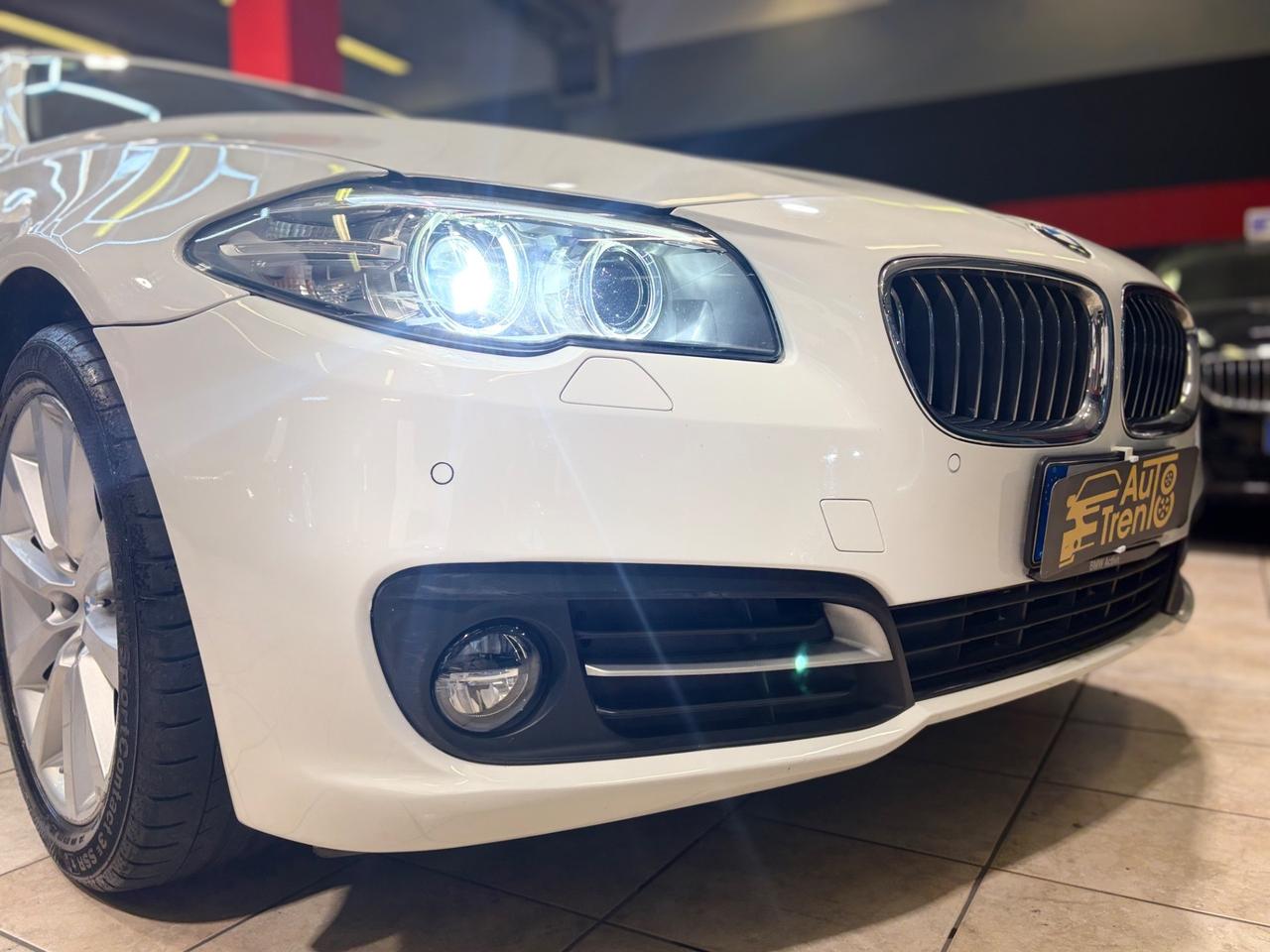Bmw 520xDrive Touring Luxury SOLO 119.000 KM