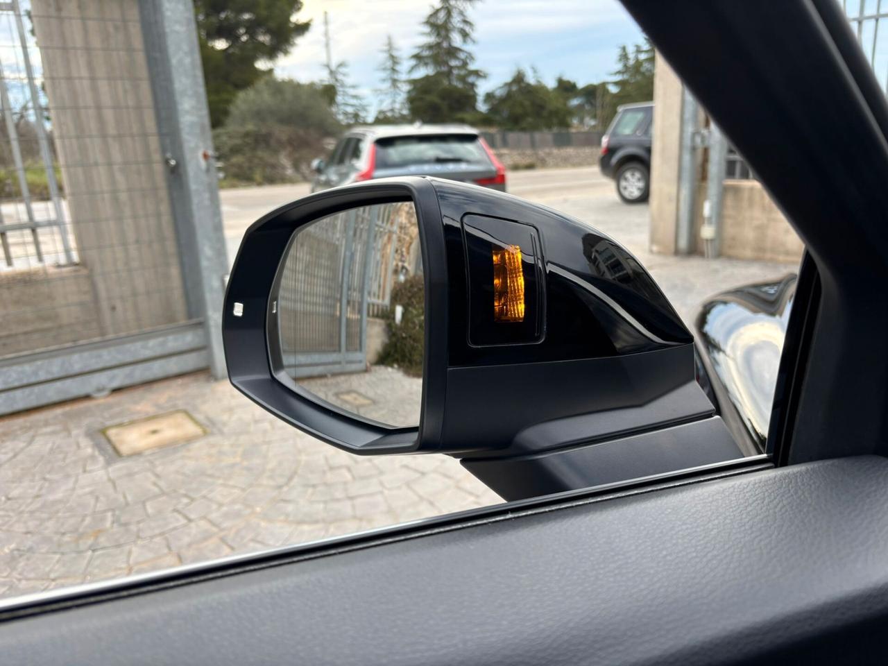 Audi Q5 40 TDI quattro S-tronic ! S-LINE INT/EST. !