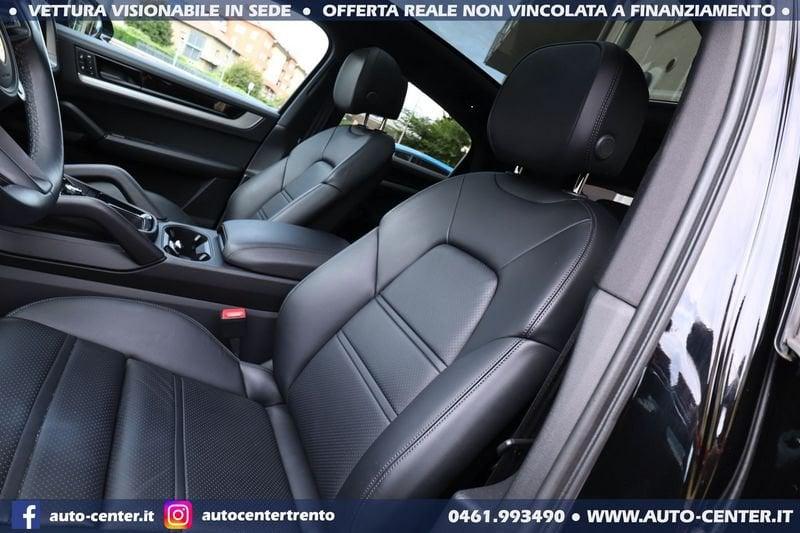 Porsche Cayenne Coupè Coupé 3.0 V6 E-Hybrid *NEW MODEL
