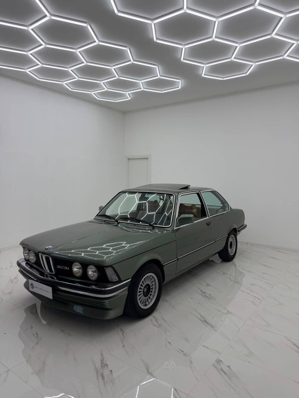 Bmw 323i 2 porte