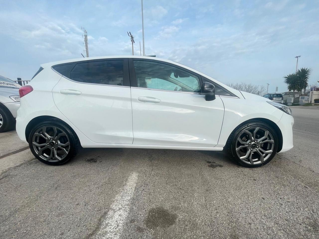Ford Fiesta 1.5 EcoBlue 5 porte Connect