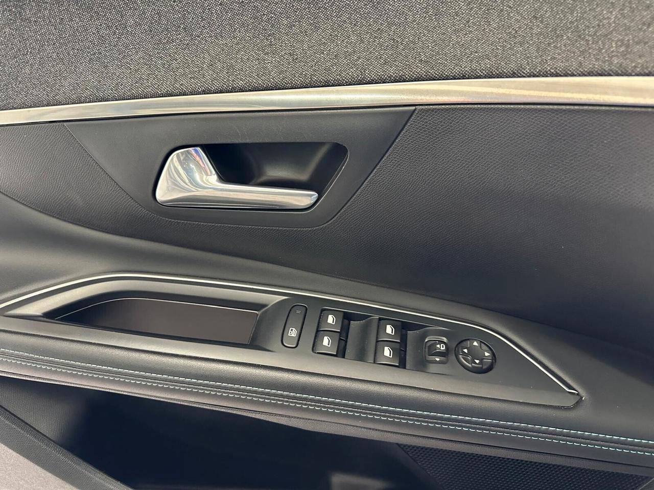 Peugeot 5008 BlueHDi 130 S&S Allure Pack 7 POSTI