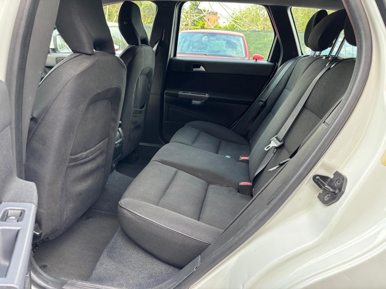 Volvo V50 D2 POLAR OK Neopatentati