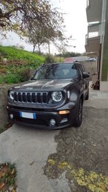 Jeep Renegade 1.6 Mjt 120 CV Limited pochissimi KM come nuova