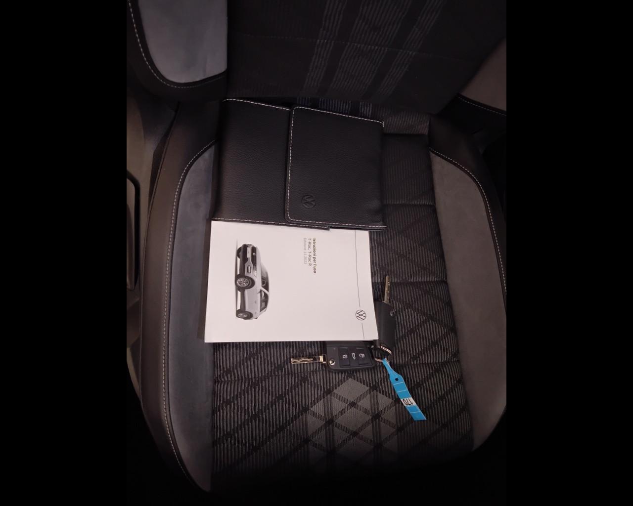 VOLKSWAGEN T-Roc I 2022 - T-Roc 2.0 tdi R-Line 150cv dsg