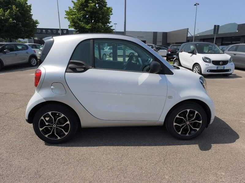 smart fortwo III 2015 1.0 Youngster 71cv twinamic my18