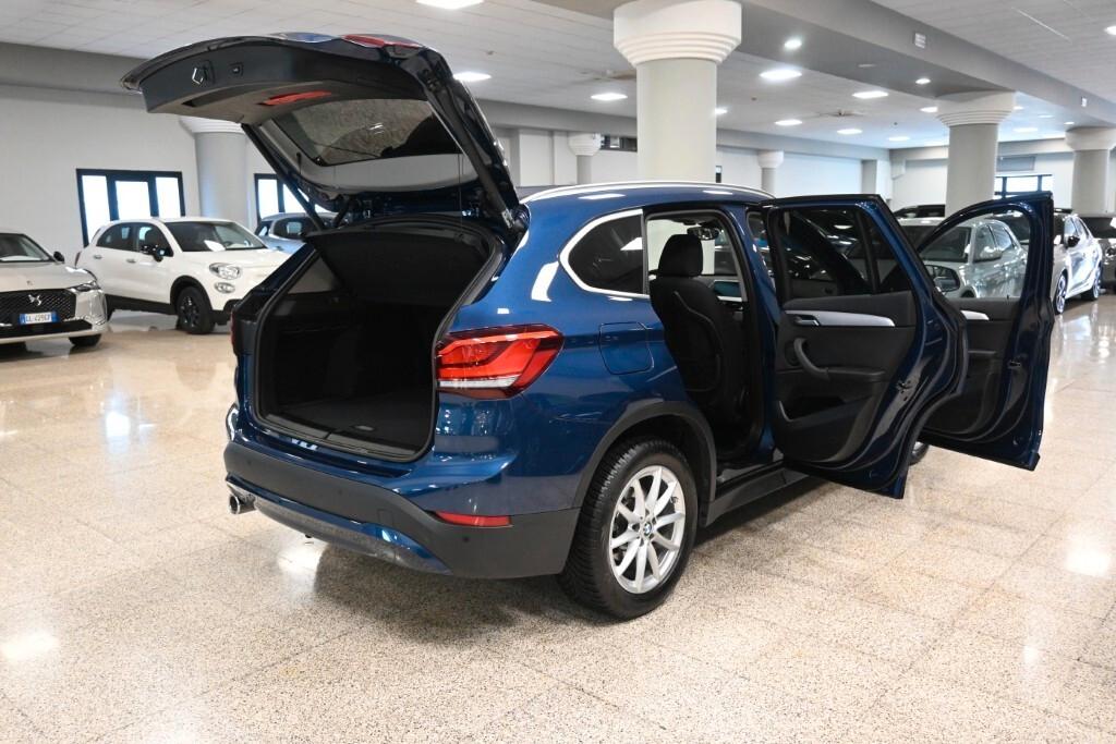 BMW X1 16D 115CV 6M. S-DRIVE BUSINESS ADVANTAGE ( FARI LED - CRUISE - NAVI - PARK ASSISTANT - TELECAMERA POST. )