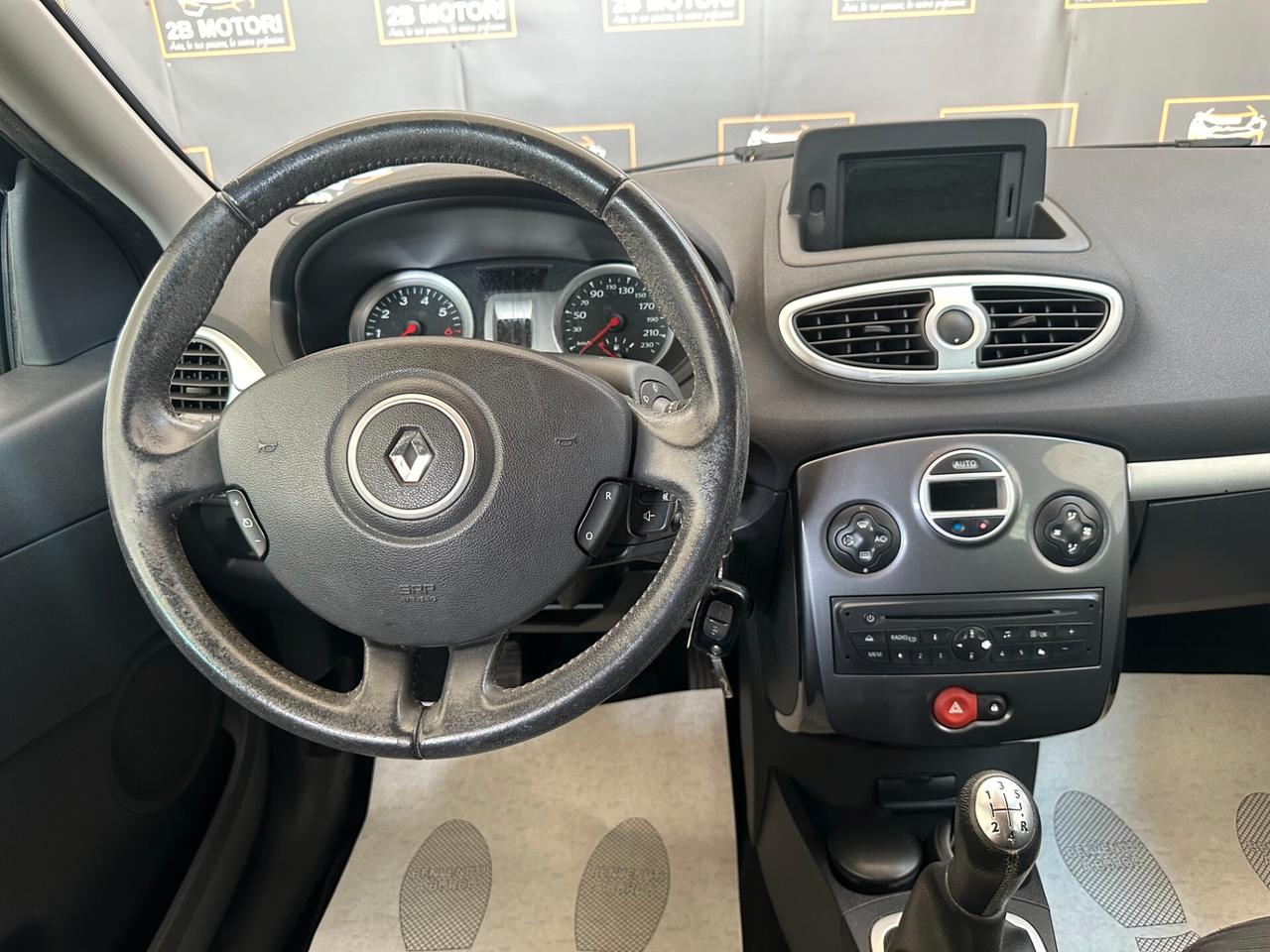 Renault Clio 1.2 16V 5 porte Dynamique