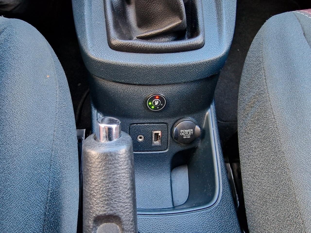 Ford Fiesta 1.4 5 porte Bz.- GPL Titanium