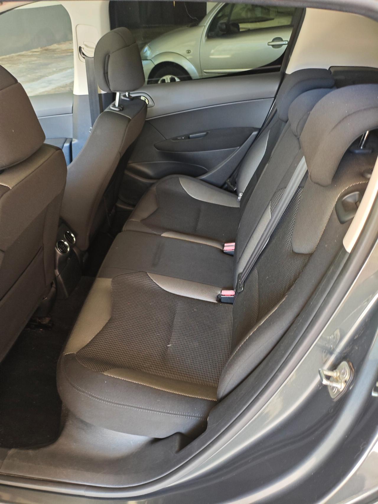 Peugeot 308 1.6 THP 175CV SW Ciel GT