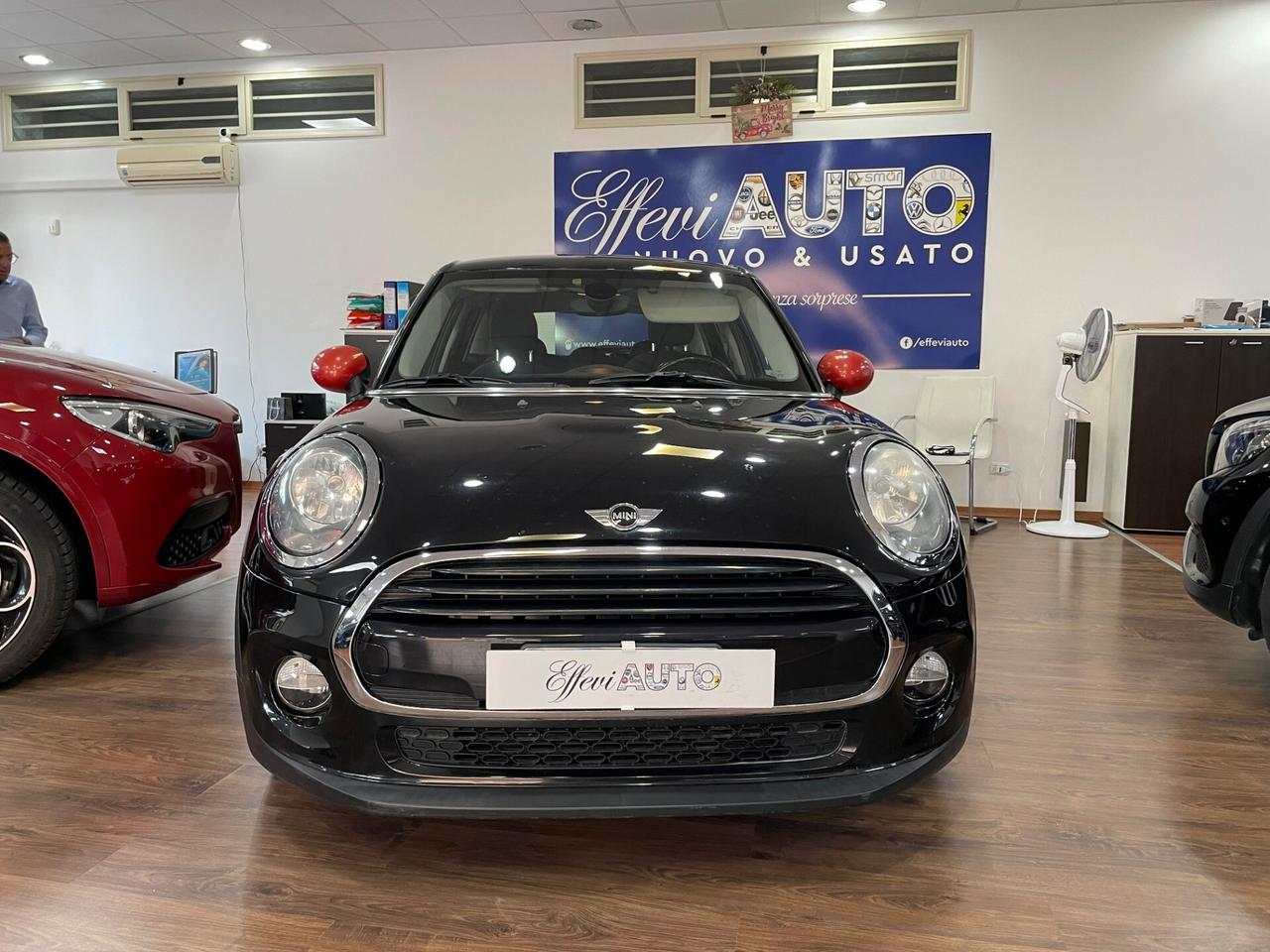 MINI 1.5 COOPER D 5Porte Automatica - 2015