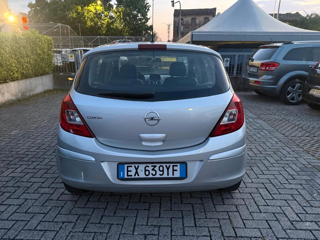 Opel Corsa 1.2 GPL 85CV