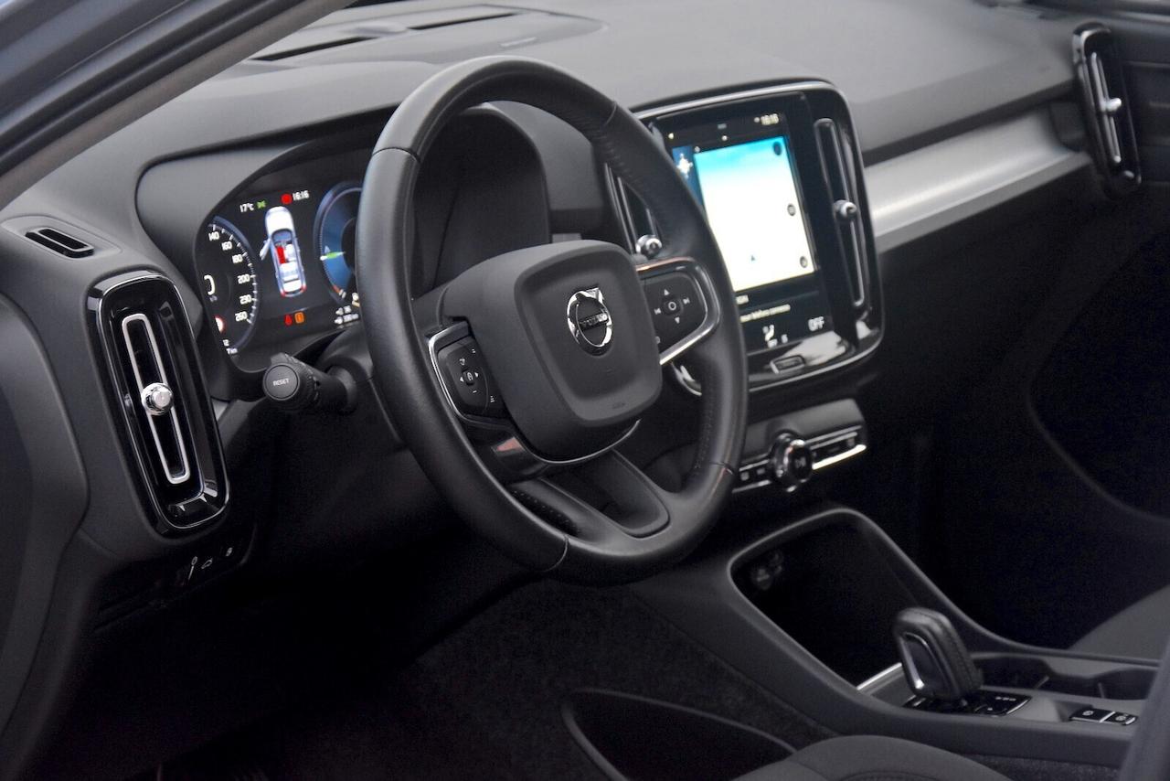 Volvo XC40 T4 Recharge Plug-in Inscription Expression