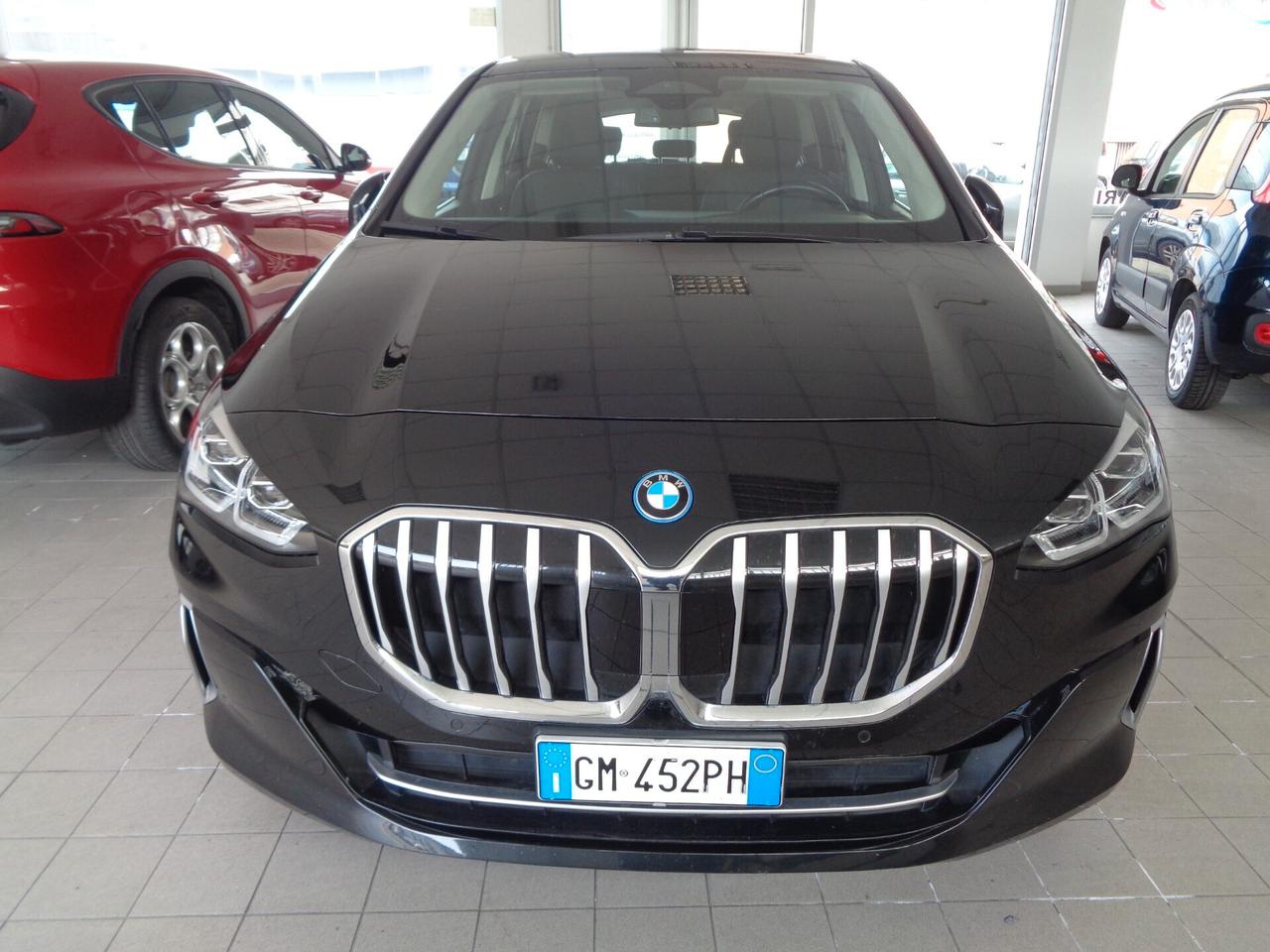 Bmw 2er Active Tourer 225e xDrive LUXURY
