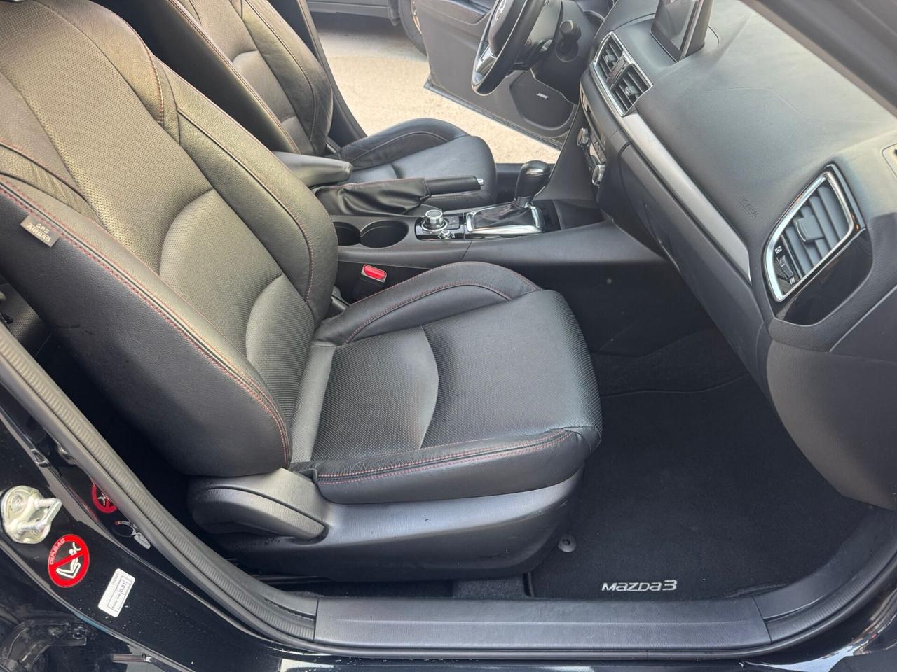 Mazda3 2.2 Skyactiv-D Exceed