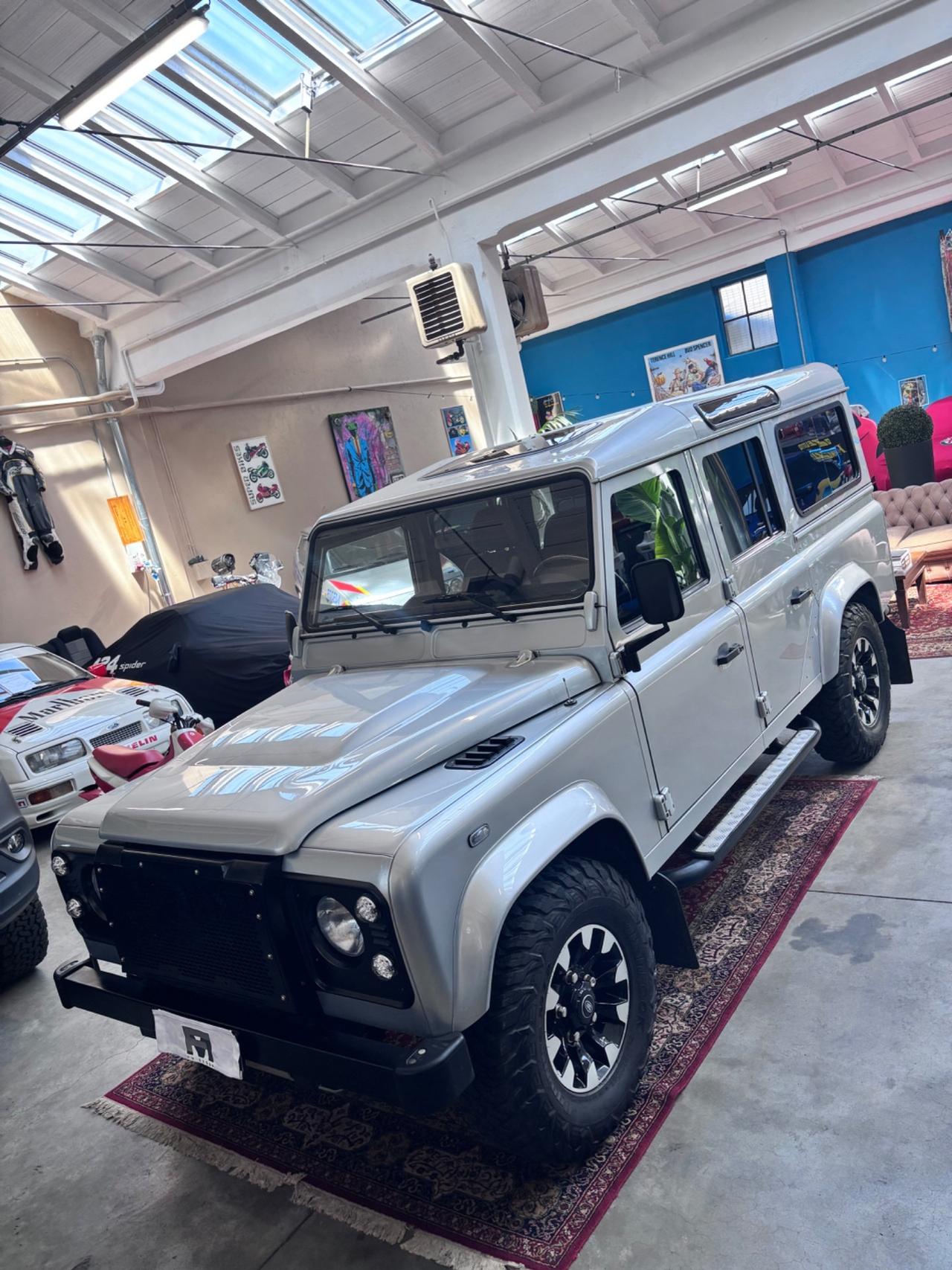 Land Rover Defender 110 2.2 TD4 Station Wagon SE N1