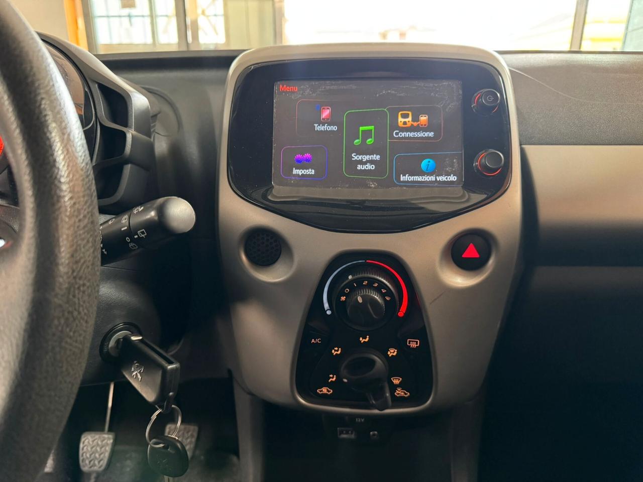 Peugeot 108 VTi 68 5 porte Allure TOP!