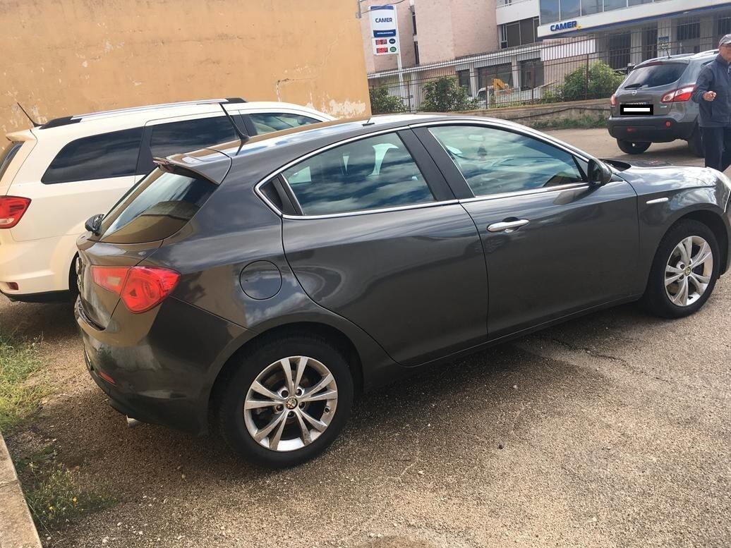 Alfa Romeo Giulietta 2.0 JTDm-2 140 CV Distinctive