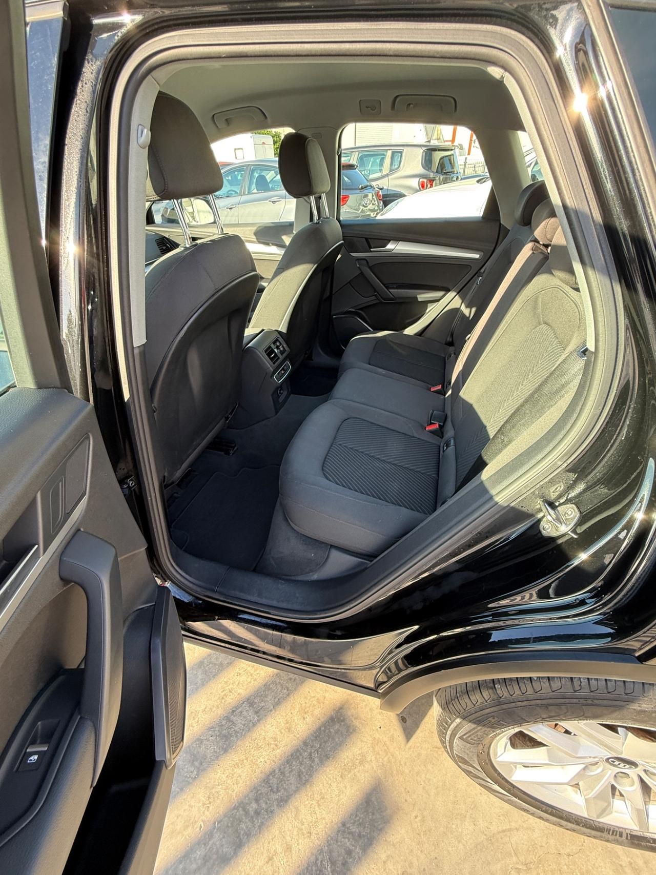 Audi Q5 30 TDI S tronic line plus