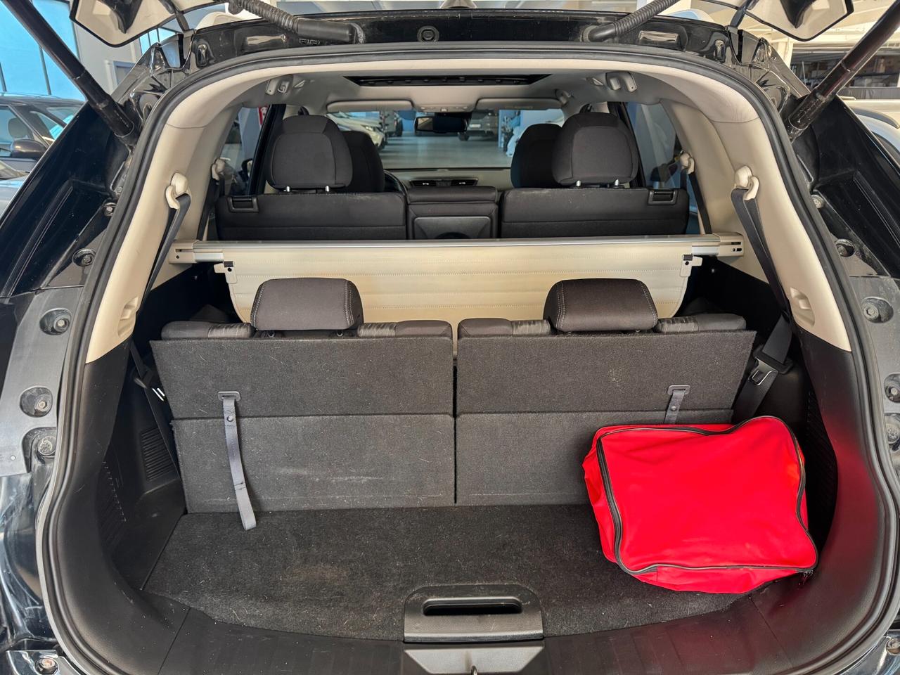 Nissan X-Trail 1.6 dCi 4WD N-Connecta