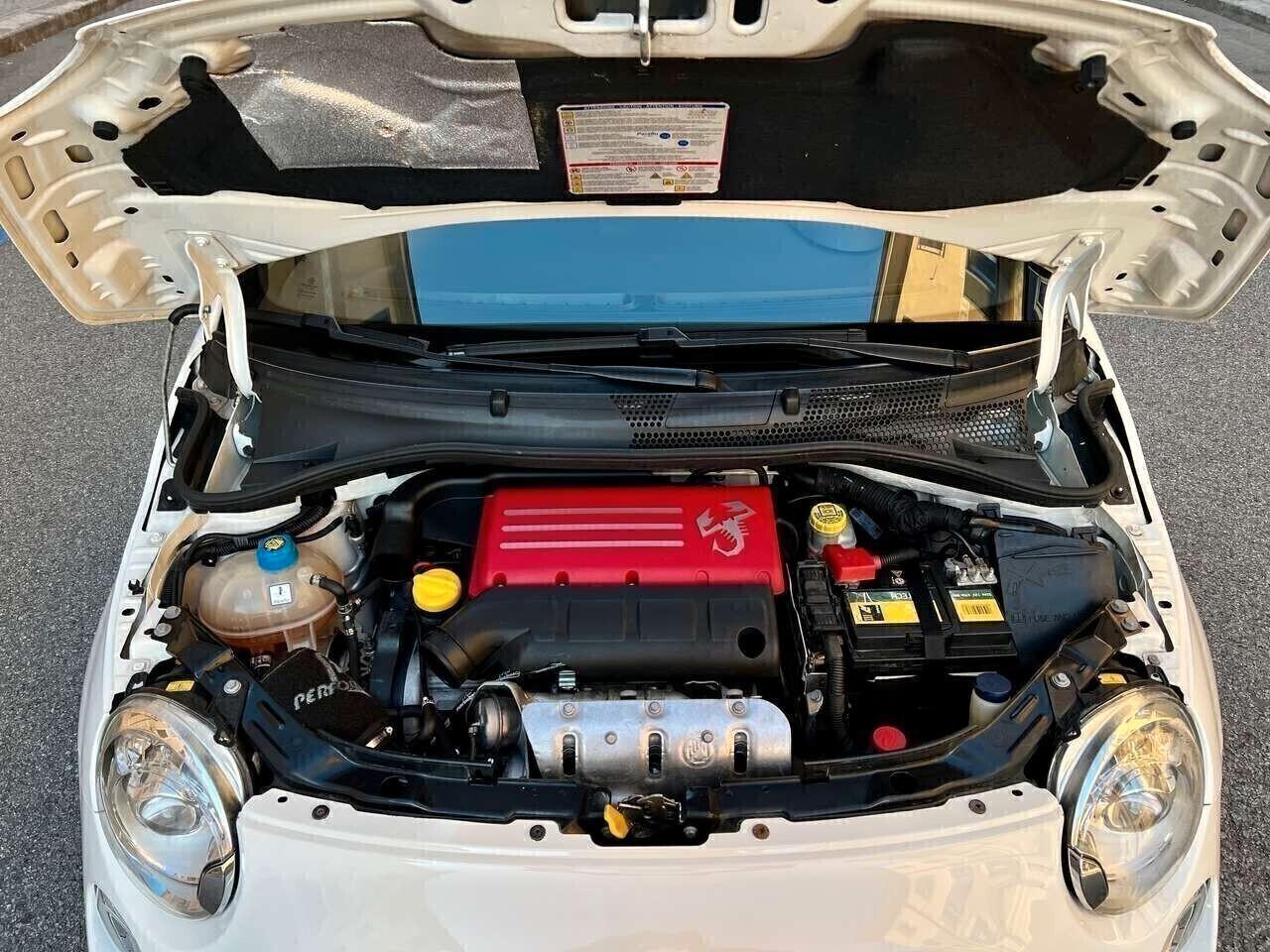 Abarth 595 1.4 Turbo T-Jet 160 CV MTA Turismo