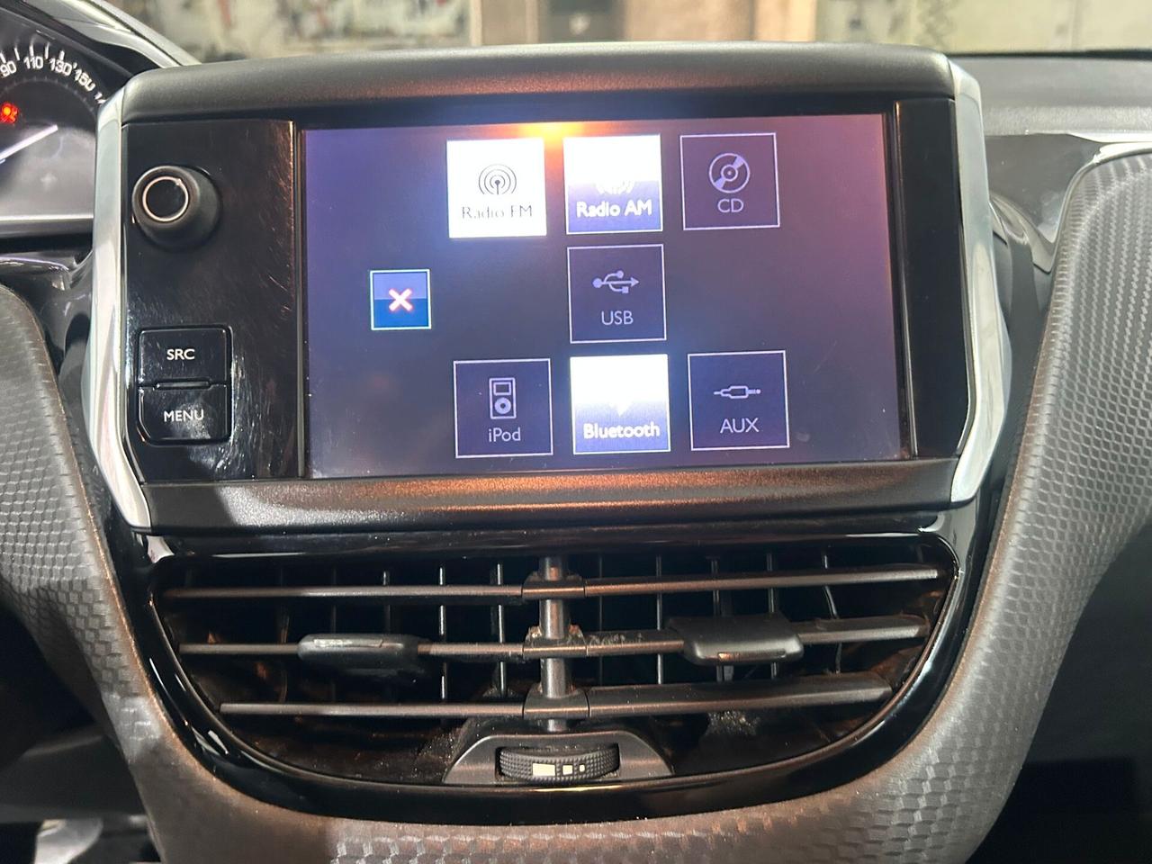 Peugeot 2008 BlueHDi 100 RESTILYNG