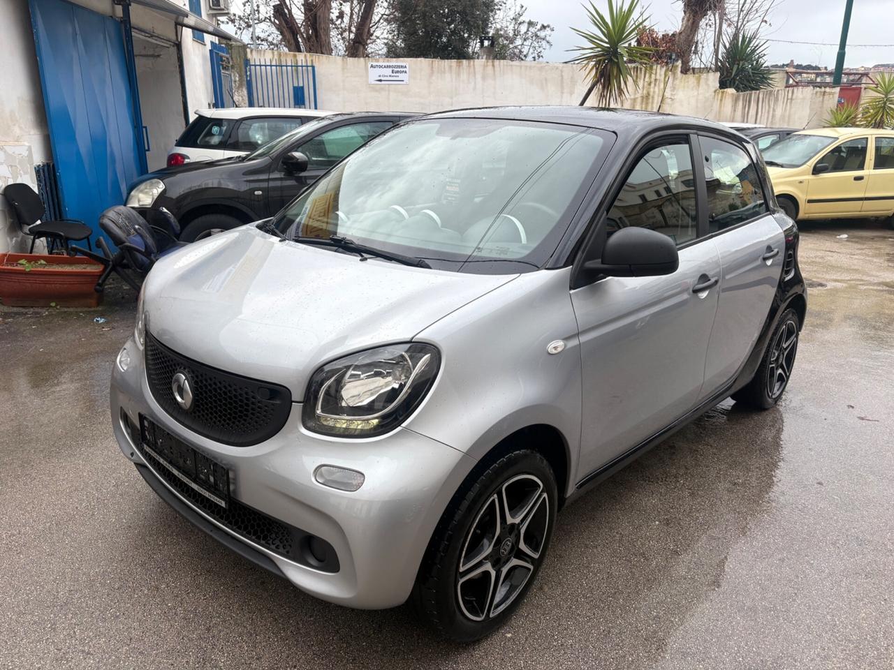 Smart ForFour 70 1.0 Passion