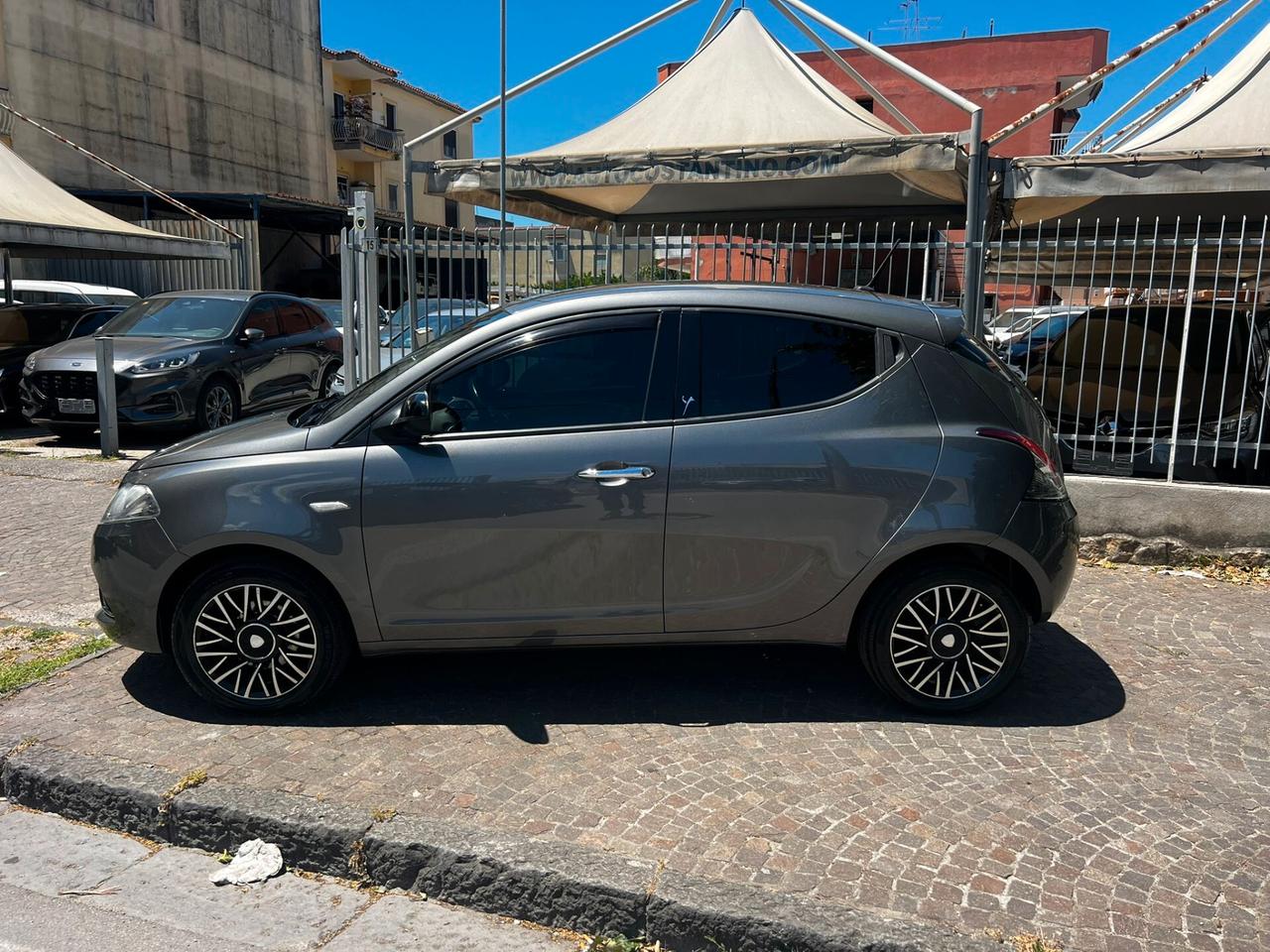 Lancia Ypsilon 1.3 MJT 16V 95 CV 5 porte S&S PLATINUM