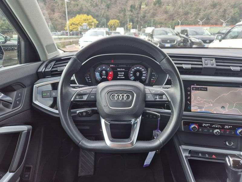 Audi Q3 35 2.0 tdi Business Advanced s-tronic