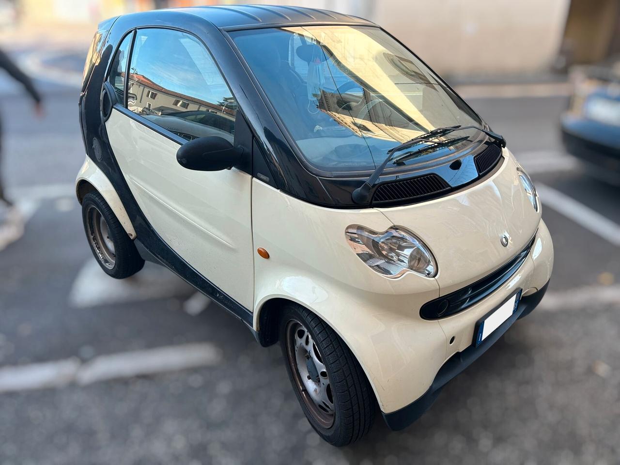 Smart ForTwo 0.7 Pure 61cv - ANCHE PER NEOPATENTATI