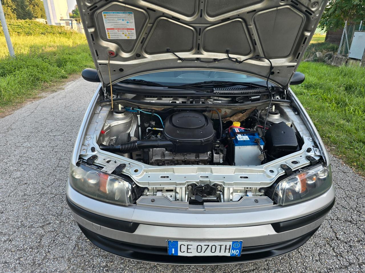 FIAT PUNTO 1.2 BENZINA NEOPATENTATI
