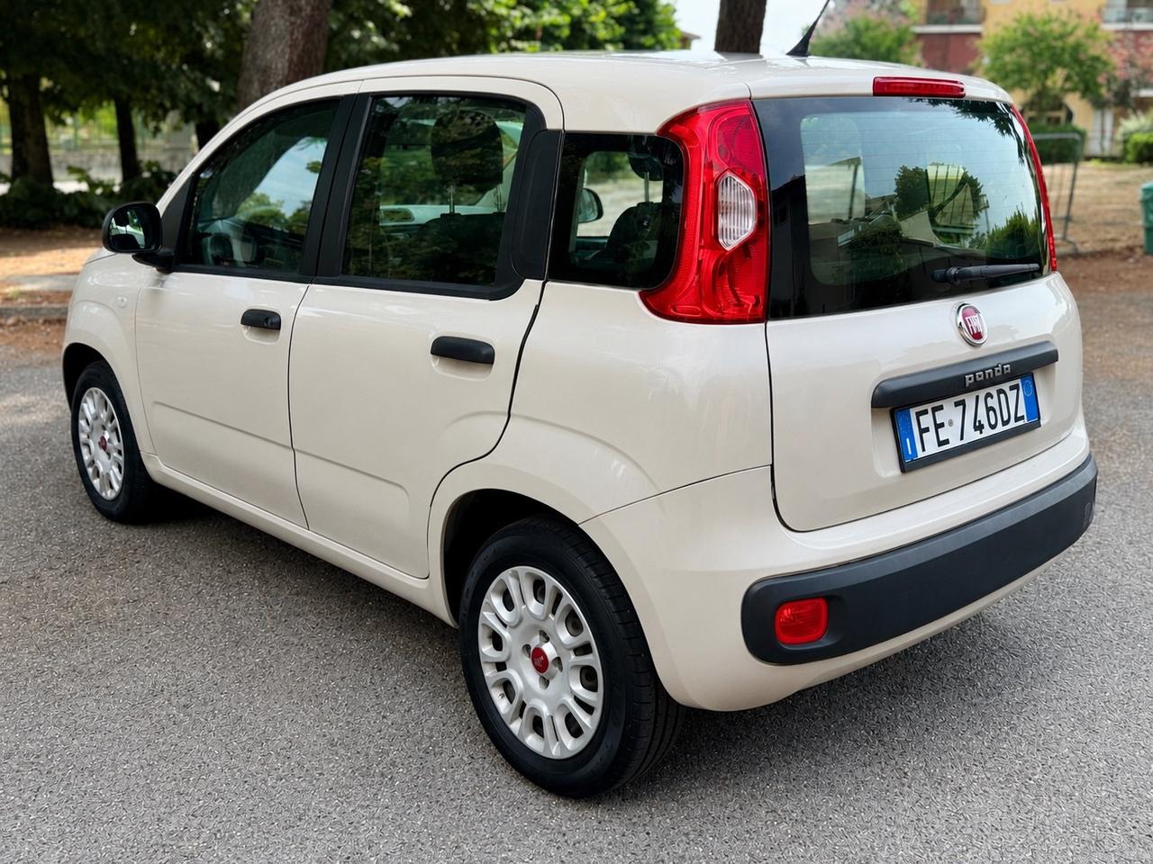 Fiat Panda 1.2BENZINA 2016 155.000