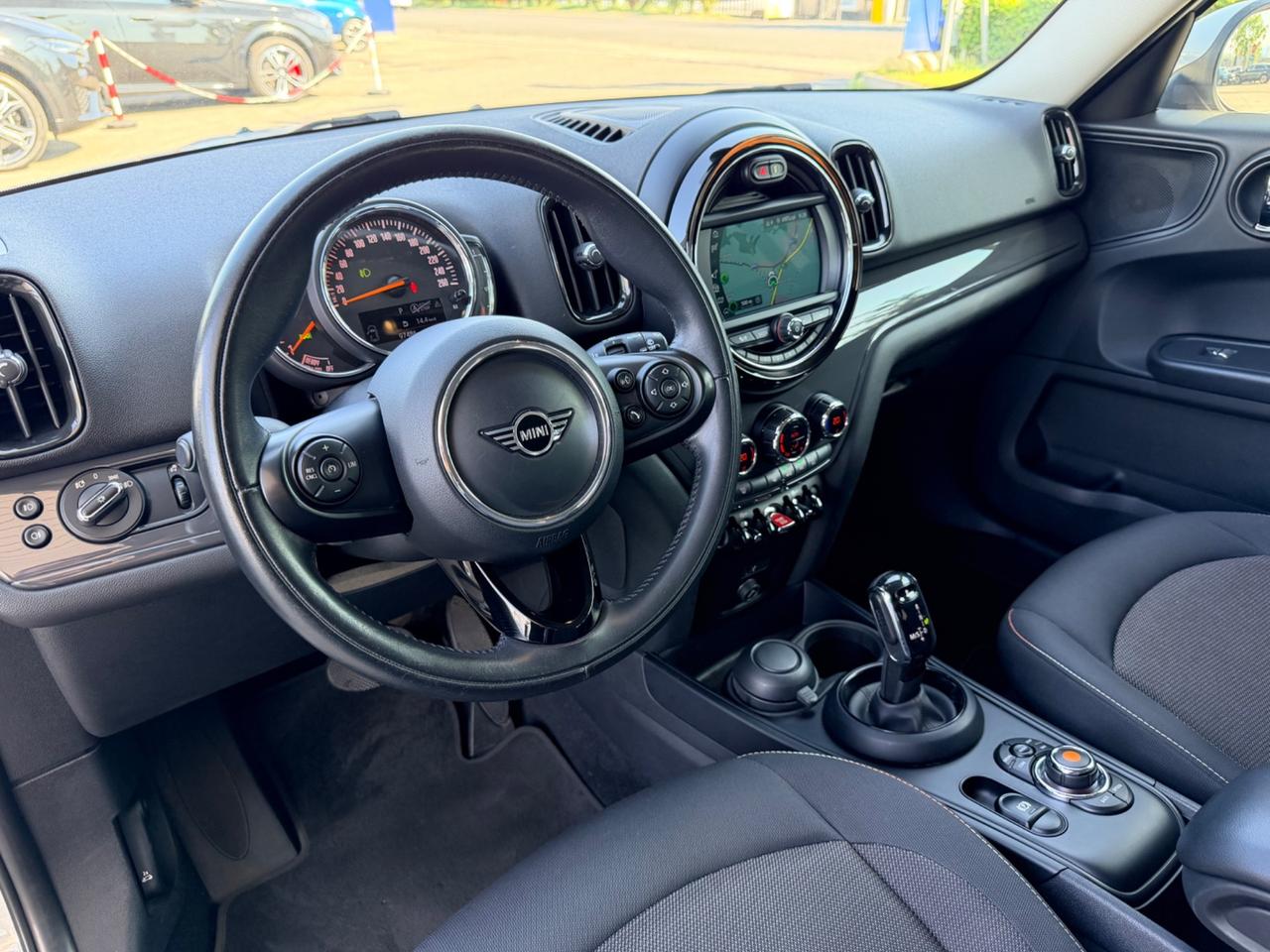 Mini Cooper D Countryman 1.5 One Business Automatica