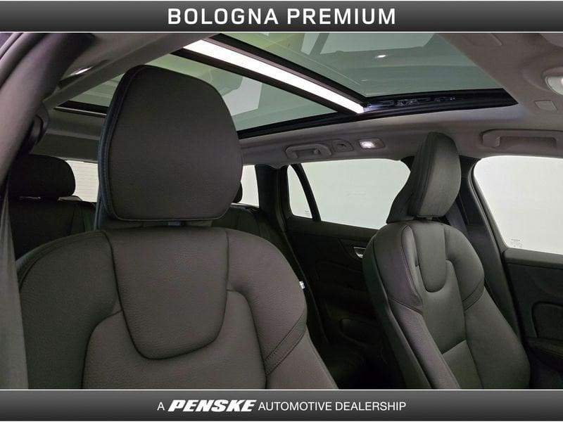 Volvo V60 V60 T6 Plug-in Hybrid AWD automatico Plus Dark