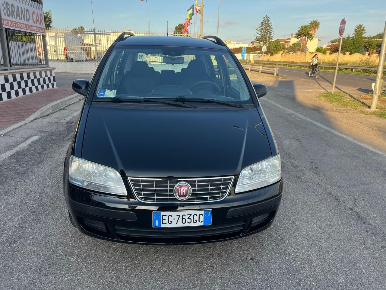Fiat Idea 1.4 Dynamic GPL Unipro 2010