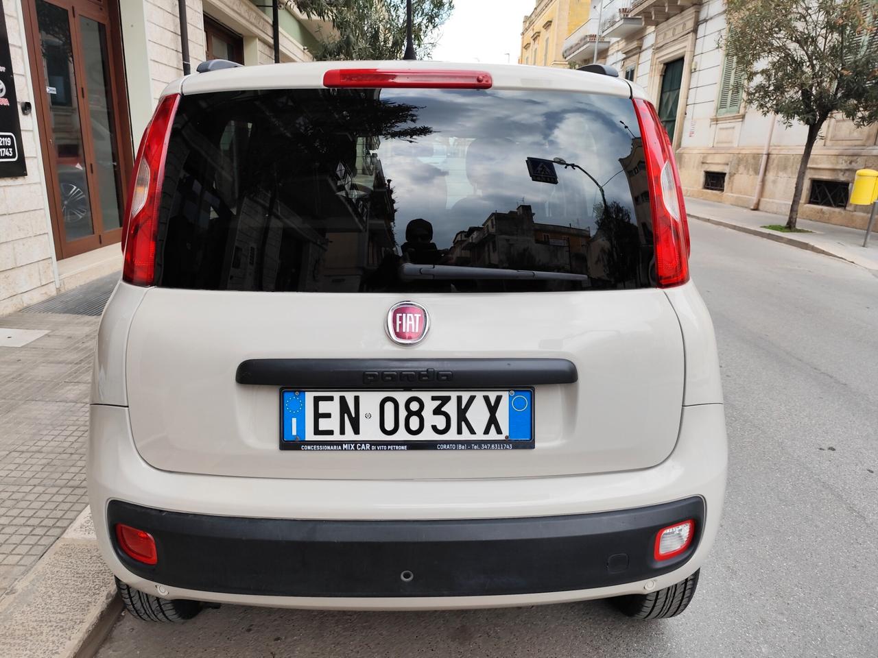 Fiat Panda 0.9 TwinAir Turbo Natural Power Lounge