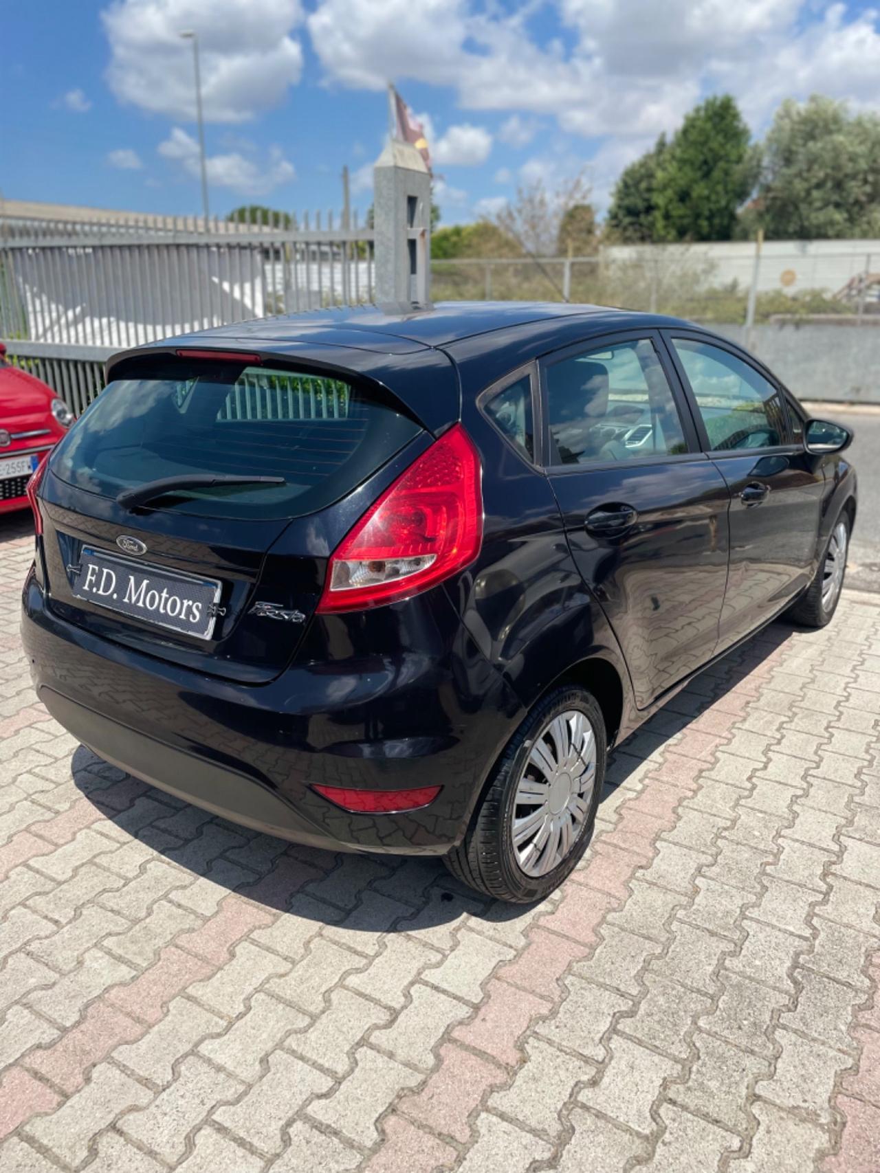 Ford Fiesta Fiesta+ 1.2 82CV 5 porte