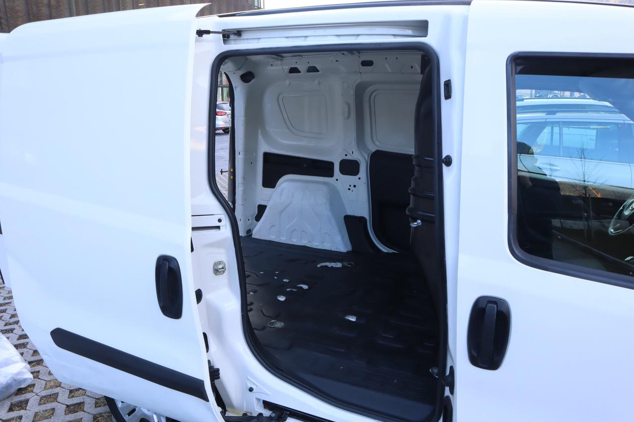 DOBLO 1.6 JTDM 105 CV 3 POSTI 12.850 + IVA