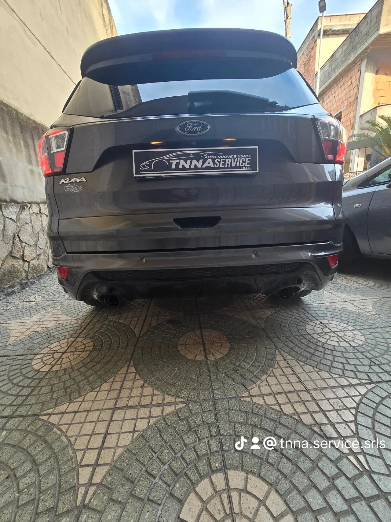 Ford Kuga 1.5 TDCI 120 CV S&S 2WD ST-Line